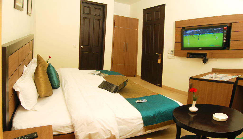 White Lotus Hotel Gurgaon Exterior photo