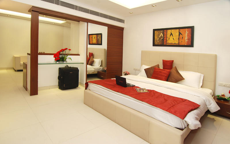 White Lotus Hotel Gurgaon Room photo